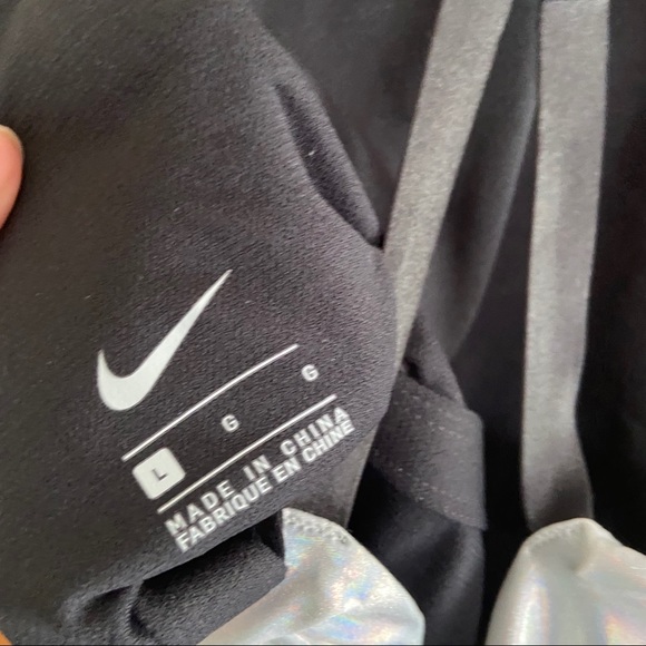 NEW Nike Flash Iridescent High Neck One Piece Swim - Picture 8 of 9